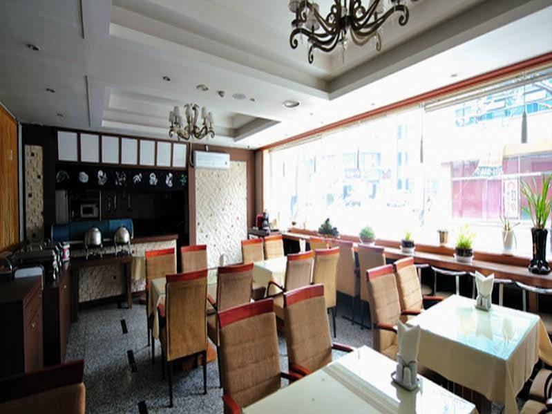 Fiore Hotel Gumi Exterior photo