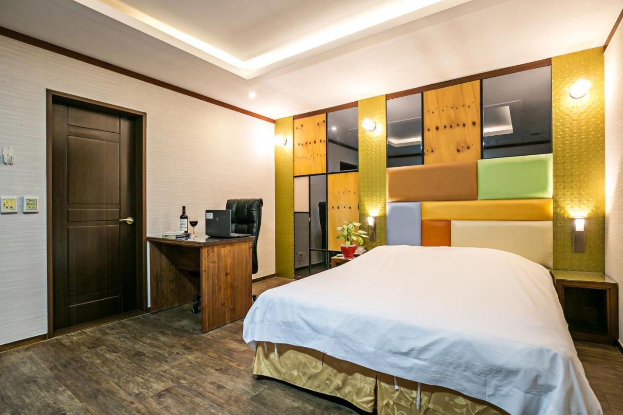 Fiore Hotel Gumi Exterior photo